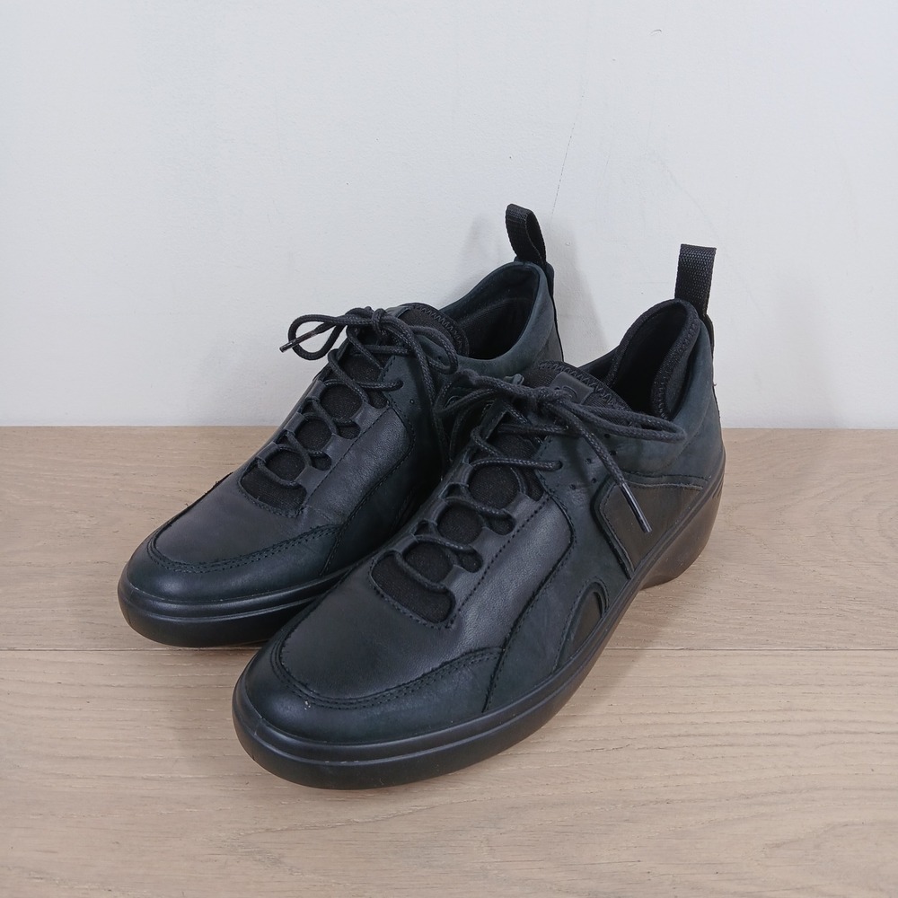 ECCO Wedge Sneakers Womens EU 39 US 8 Black Leather Lace Up Low Top Comfort